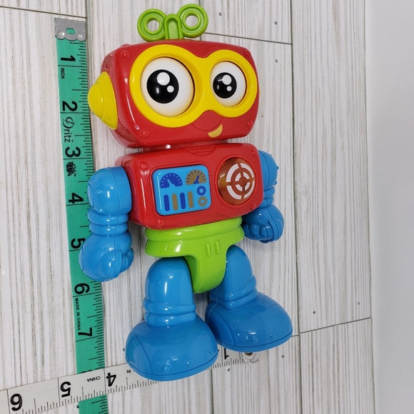 My First Little Bot Electronic Robot - Picture 2 of 12